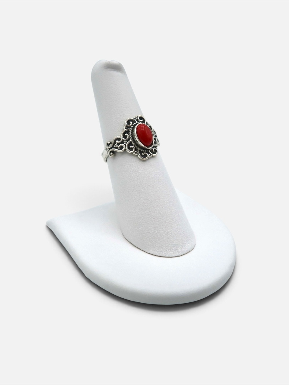VINTAGE RED CORAL RING - Picture 6 of 7